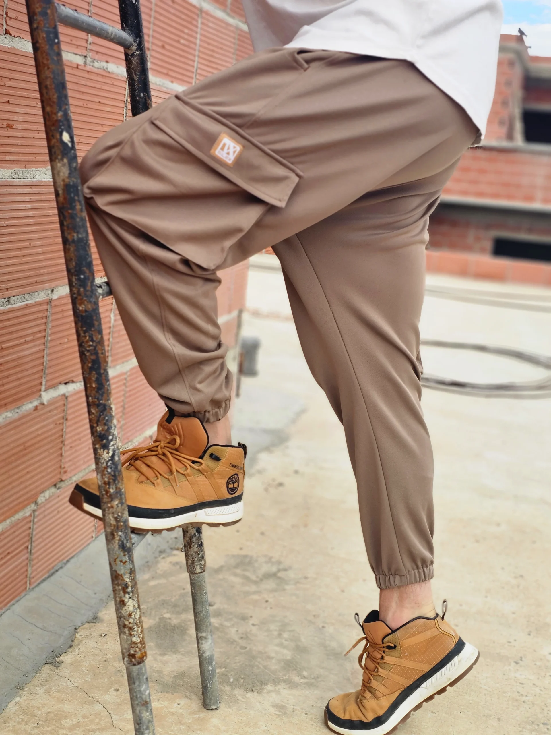 Pantalon Cargo - Oversize Homme - beige - Style Streetwear & Urbain | Silex – Image 4